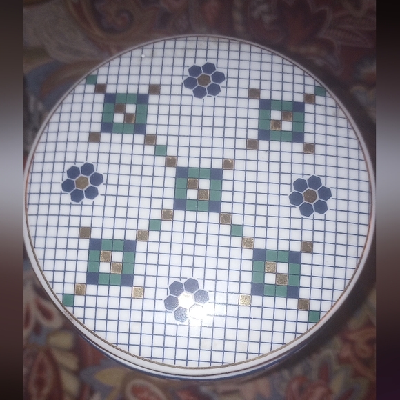 Anthro Tres Bien Bistro Tile Canister - Picture 9 of 11